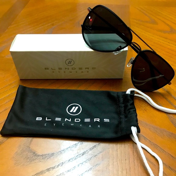 blenders Accessories - Blenders aviator sunglasses